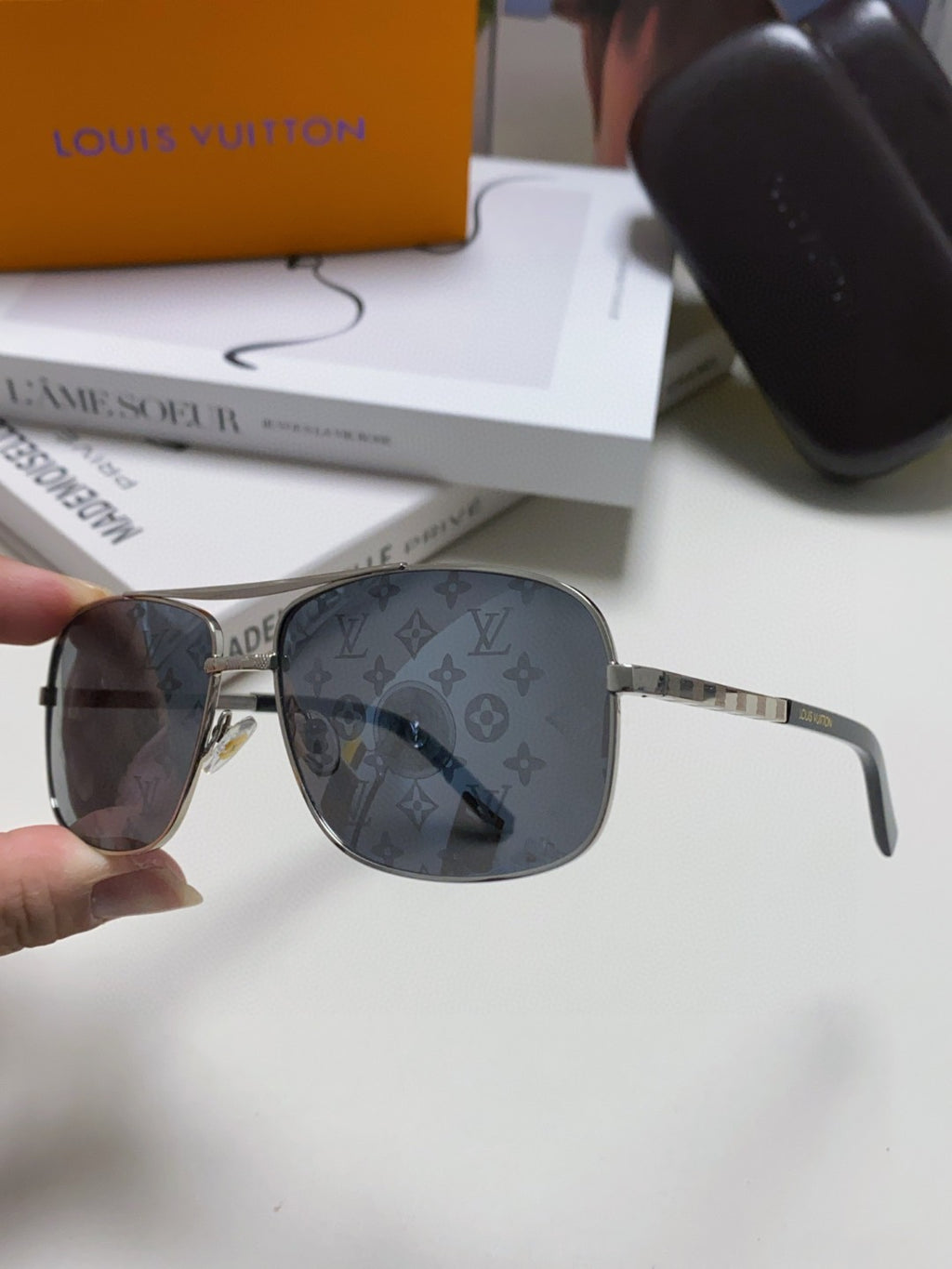 Louis Vuitton Metal Square Blue Lens Sunglasses for Men & Women - 464649 - detail image 2