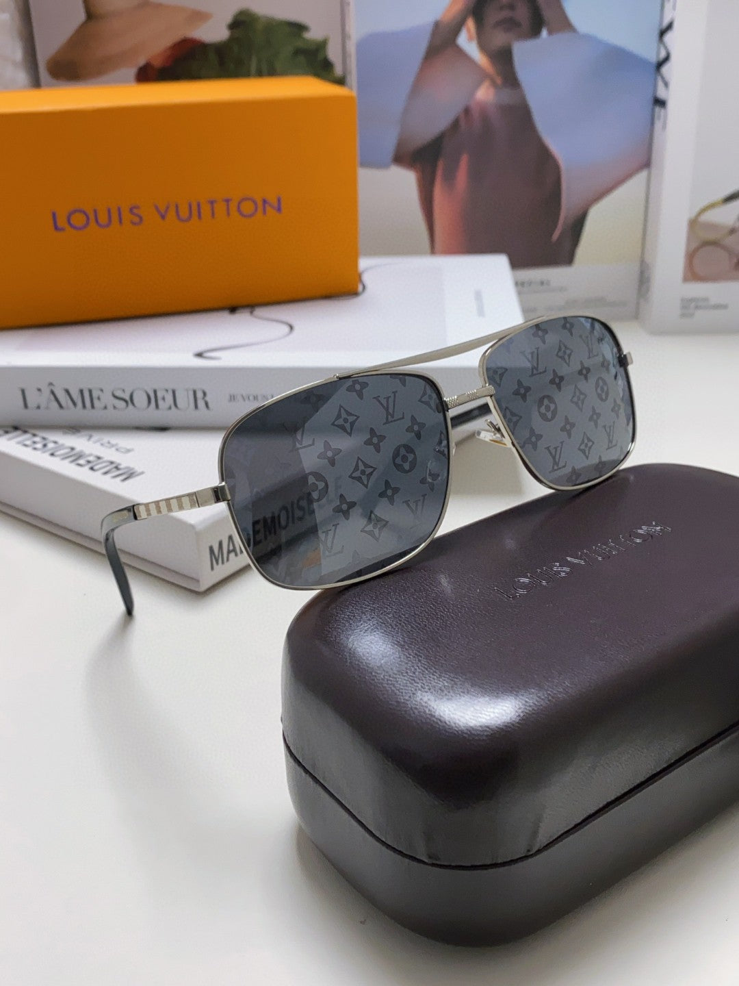 Louis Vuitton Metal Square Blue Lens Sunglasses for Men & Women - 464649 - detail image 4