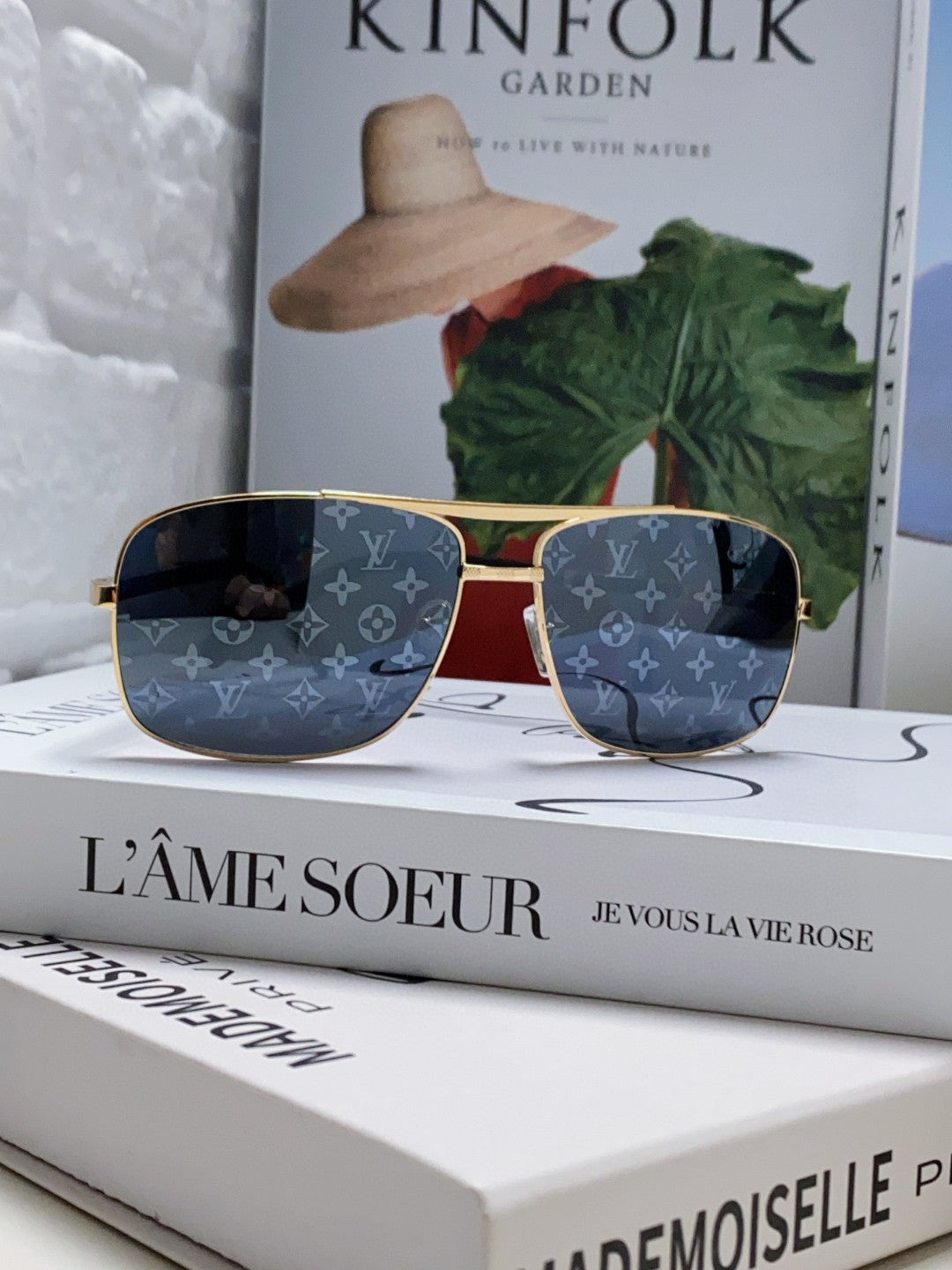 Louis Vuitton Metal Square Blue Lens Sunglasses for Men & Women - 464650