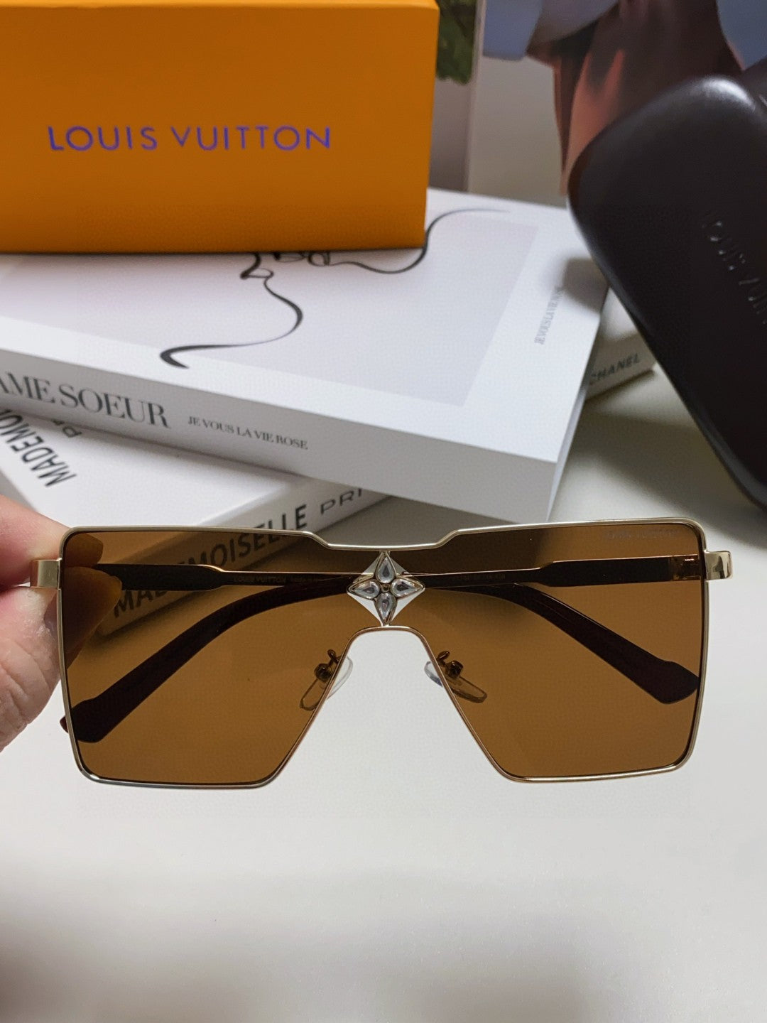 Louis Vuitton Z1700U Metal Fashion Brown Lens Sunglasses for Men & Wo - 448628 - detail image 3