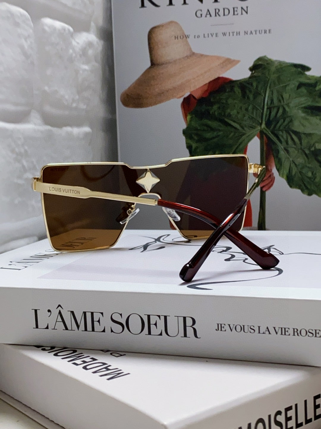 Louis Vuitton Z1700U Metal Fashion Brown Lens Sunglasses for Men & Women - detail image 2