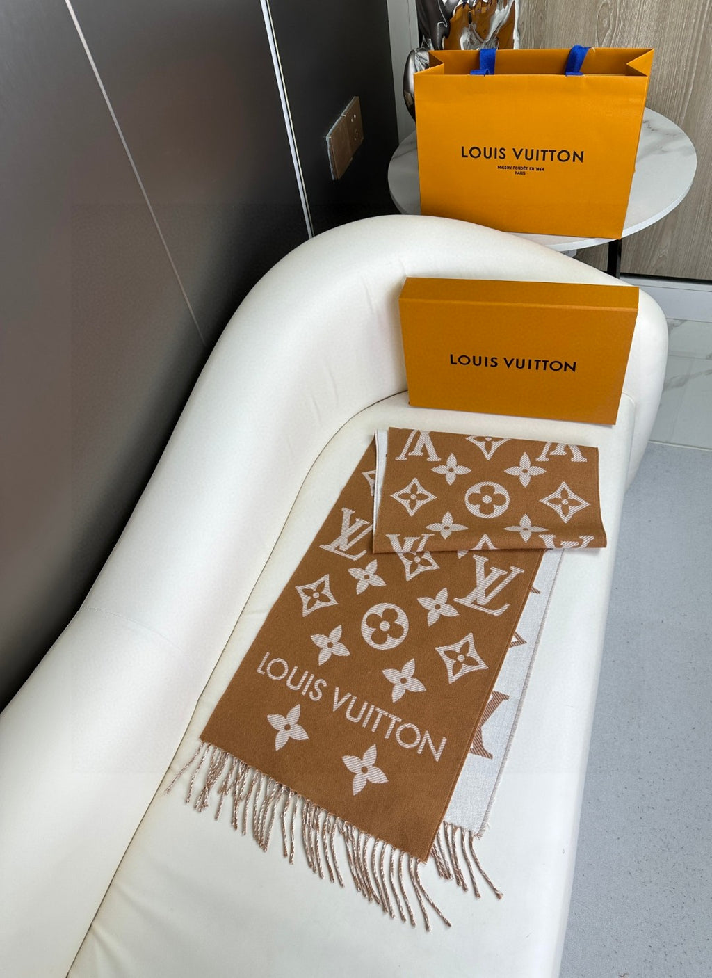 Louis Vuitton 180CM Fashion Gold Lens Sunglasses for Men & Women - 448525 - detail image 4