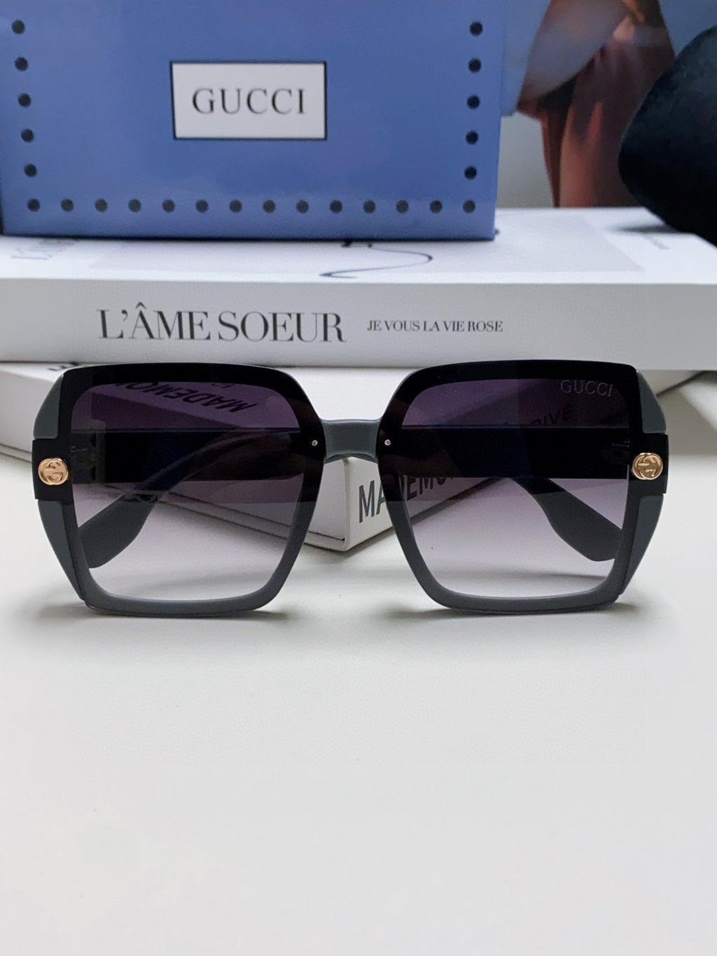 Gucci Polarized Fashion Gray Lens Sunglasses for Men & Women - detail image 6