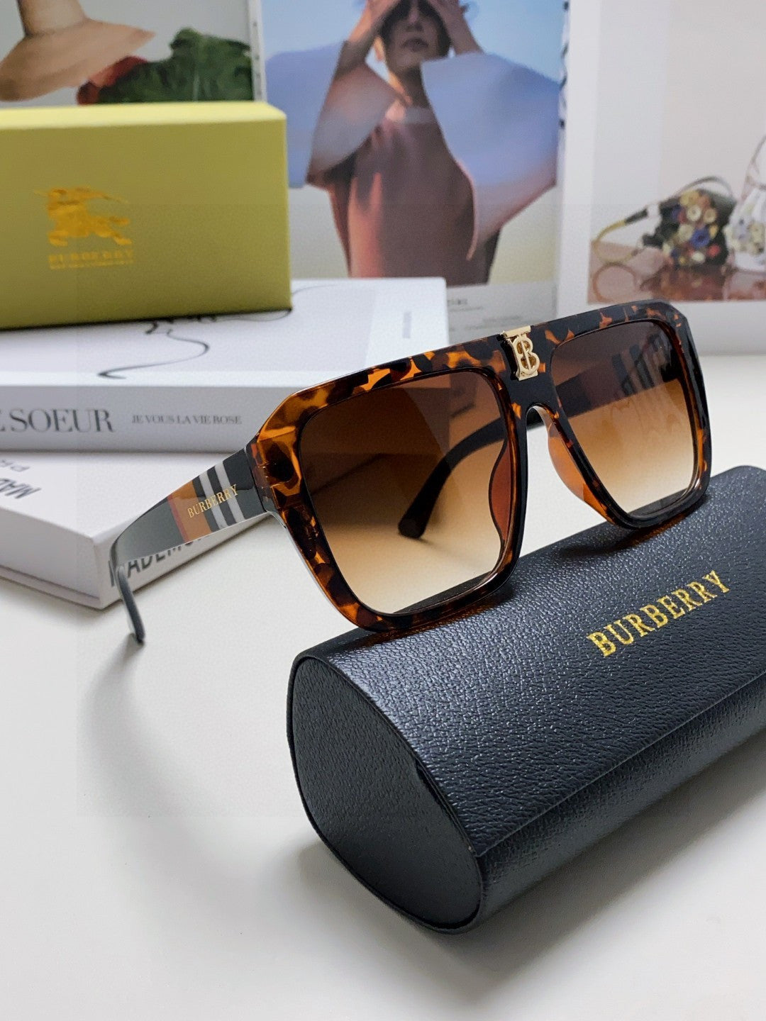 Burberry Oversized Brown Lens Sunglasses for Men & Women - 372321 - detail image 7