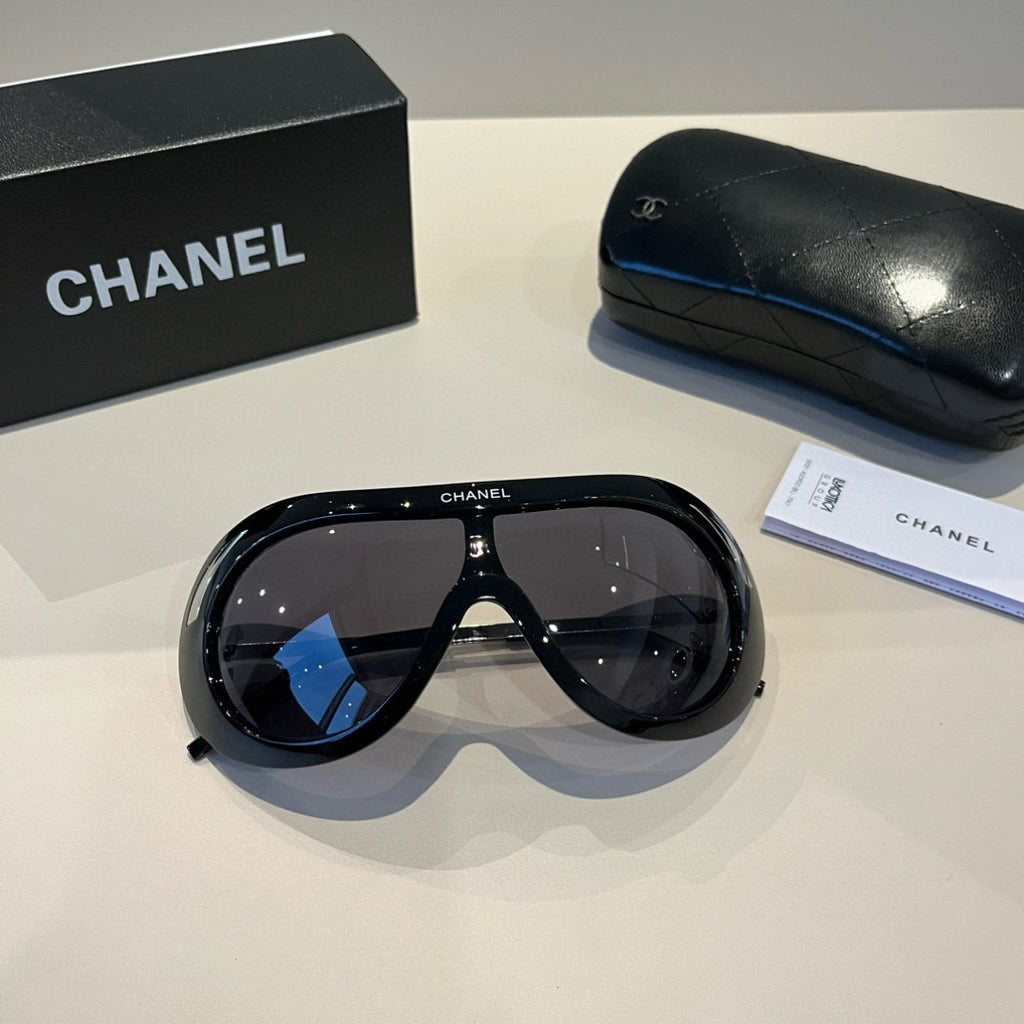 Chanel Fashion Black Lens Sunglasses for Men & Women - 493567 - detail image 5
