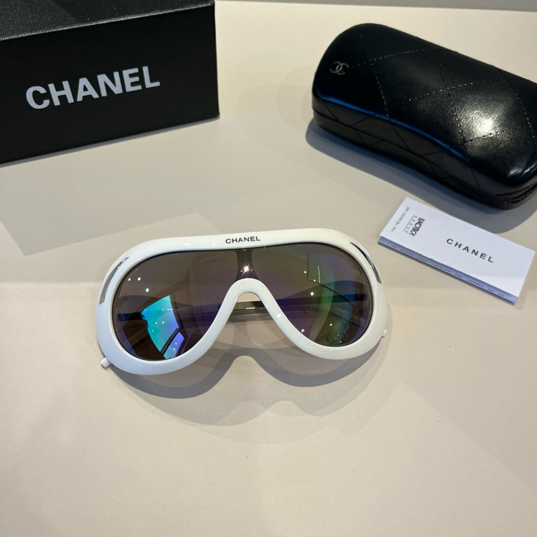 Chanel Fashion Silver Lens Sunglasses for Men & Women - 493569 - detail image 5