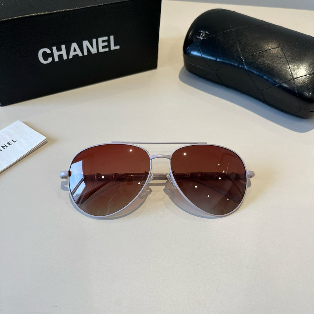 Chanel Fashion Red Lens Sunglasses for Men & Women - 493451 - detail image 4