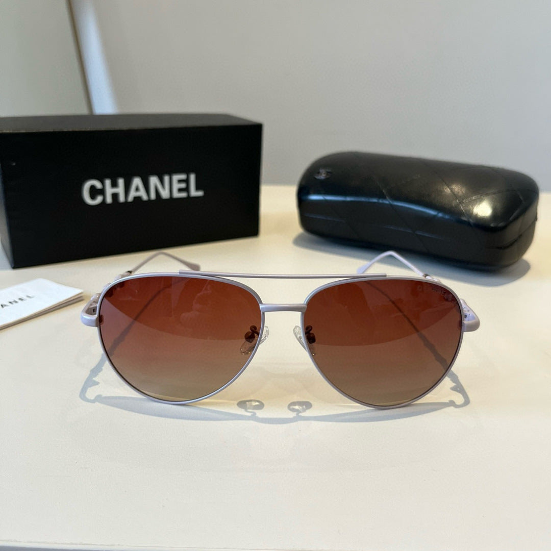Chanel Fashion Red Lens Sunglasses for Men & Women - 493451 - detail image 2