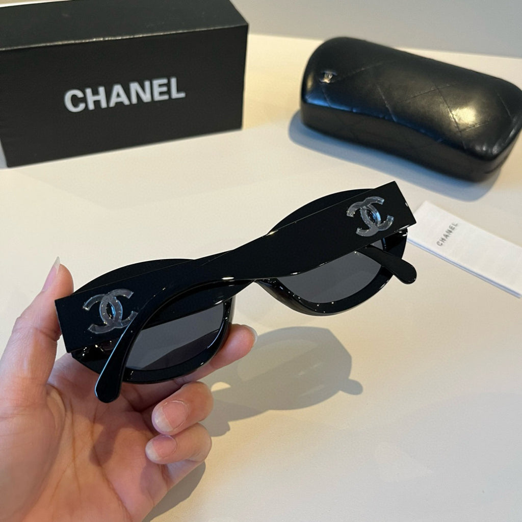 Chanel Polarized Fashion Black Lens Sunglasses for Men & Women - 449017 - detail image 8