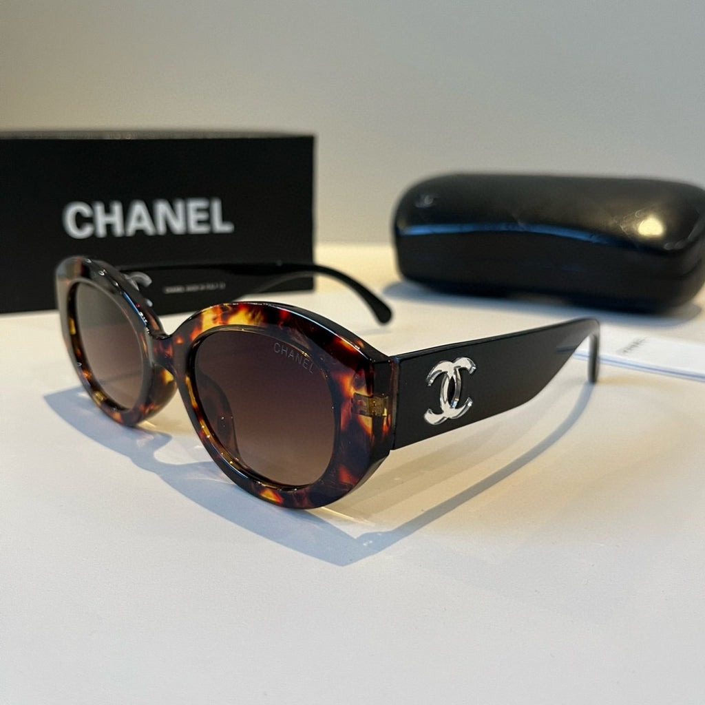 Chanel Polarized Fashion Black Lens Sunglasses for Men & Women - 449018 - detail image 3