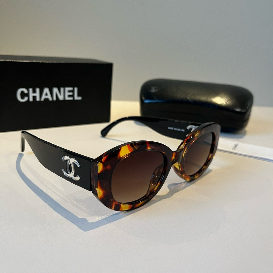 Chanel Polarized Fashion Black Lens Sunglasses for Men & Women - 449018
