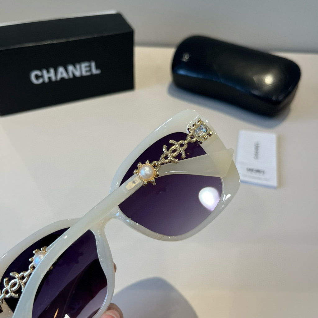 Chanel Polarized Fashion Silver Lens Sunglasses for Men & Women - detail image 6