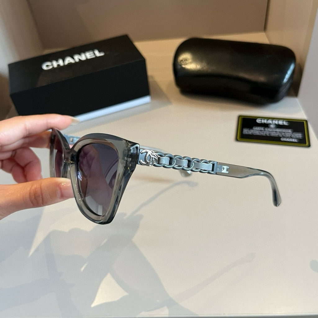 Chanel Oversized Silver Lens Sunglasses for Men & Women - 465163 - detail image 3