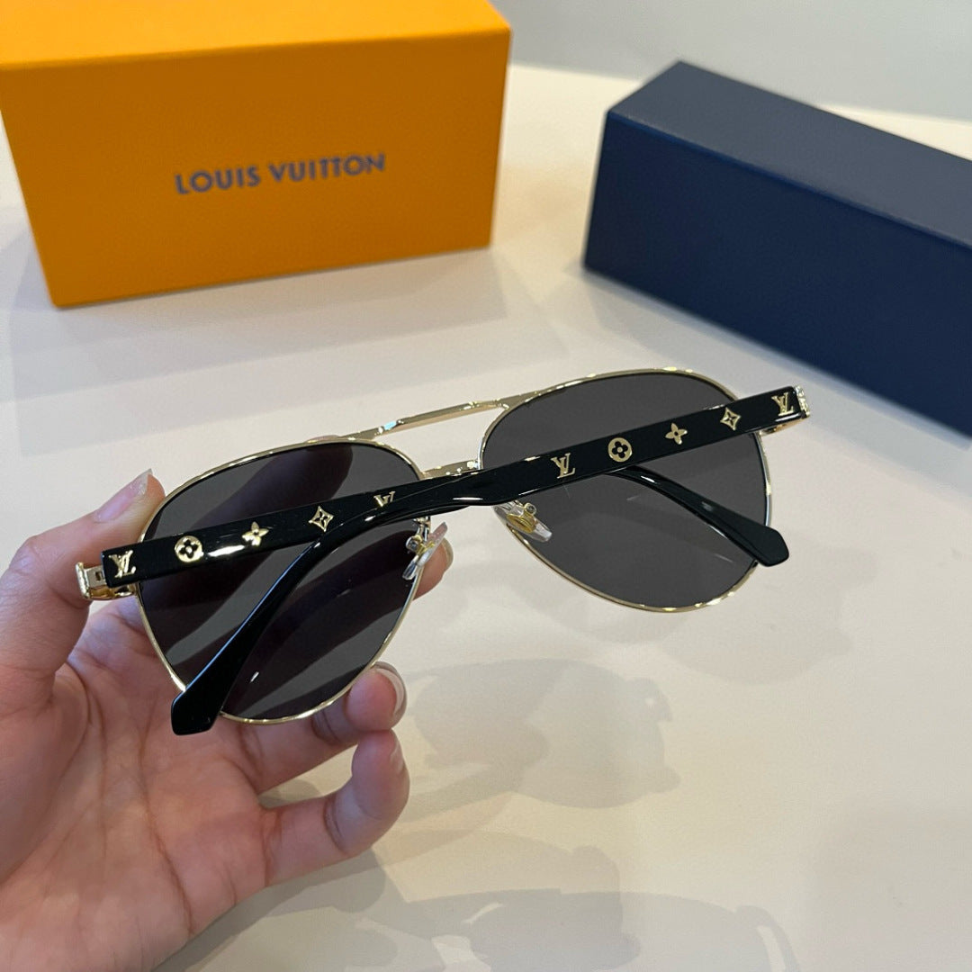 Louis Vuitton Metal Aviator Silver Lens Sunglasses for Men & Women - 493098 - detail image 6