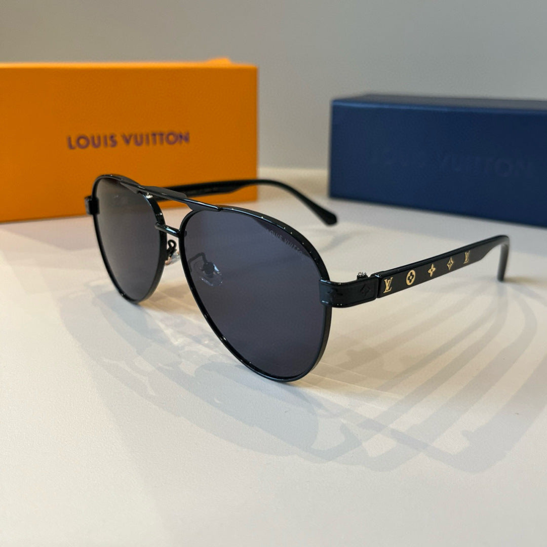 Louis Vuitton Metal Aviator Black Lens Sunglasses for Men & Women - 493099 - detail image 3
