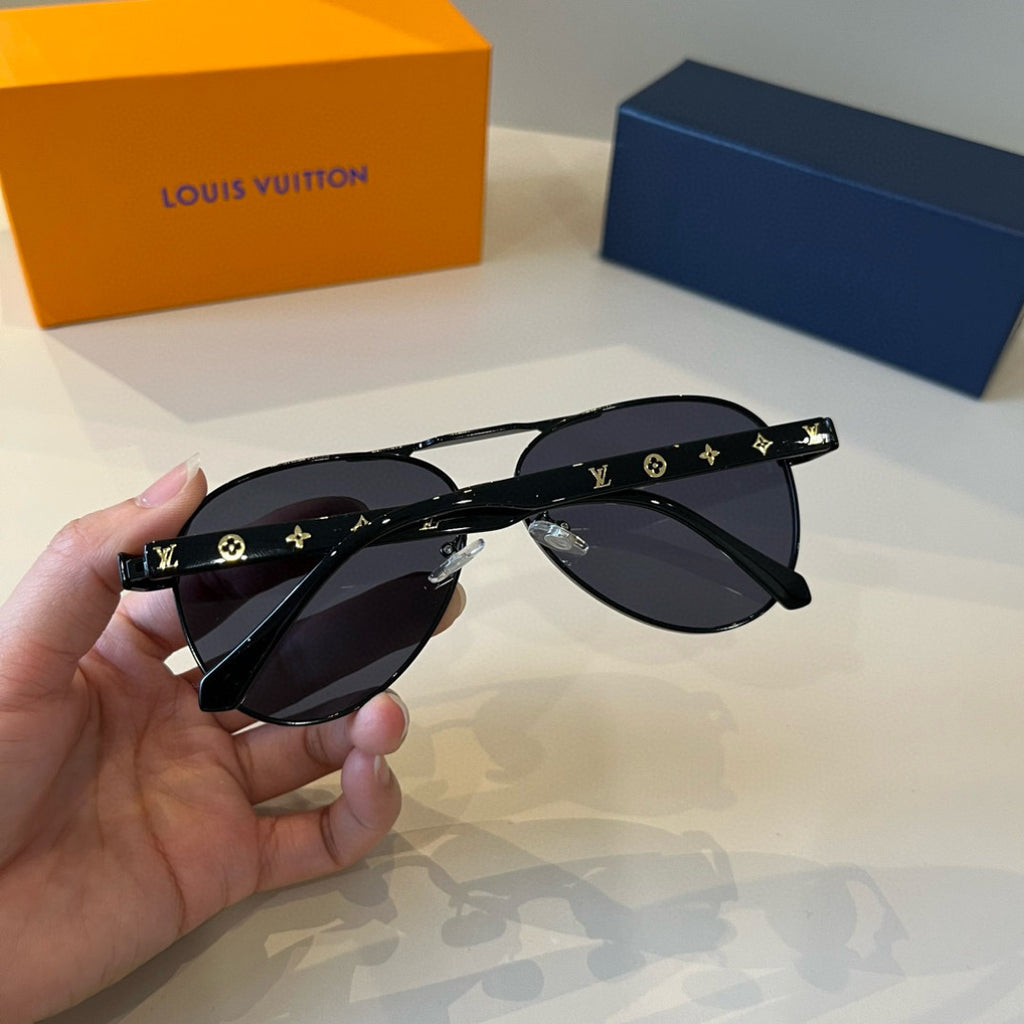 Louis Vuitton Metal Aviator Black Lens Sunglasses for Men & Women - 493099 - detail image 4