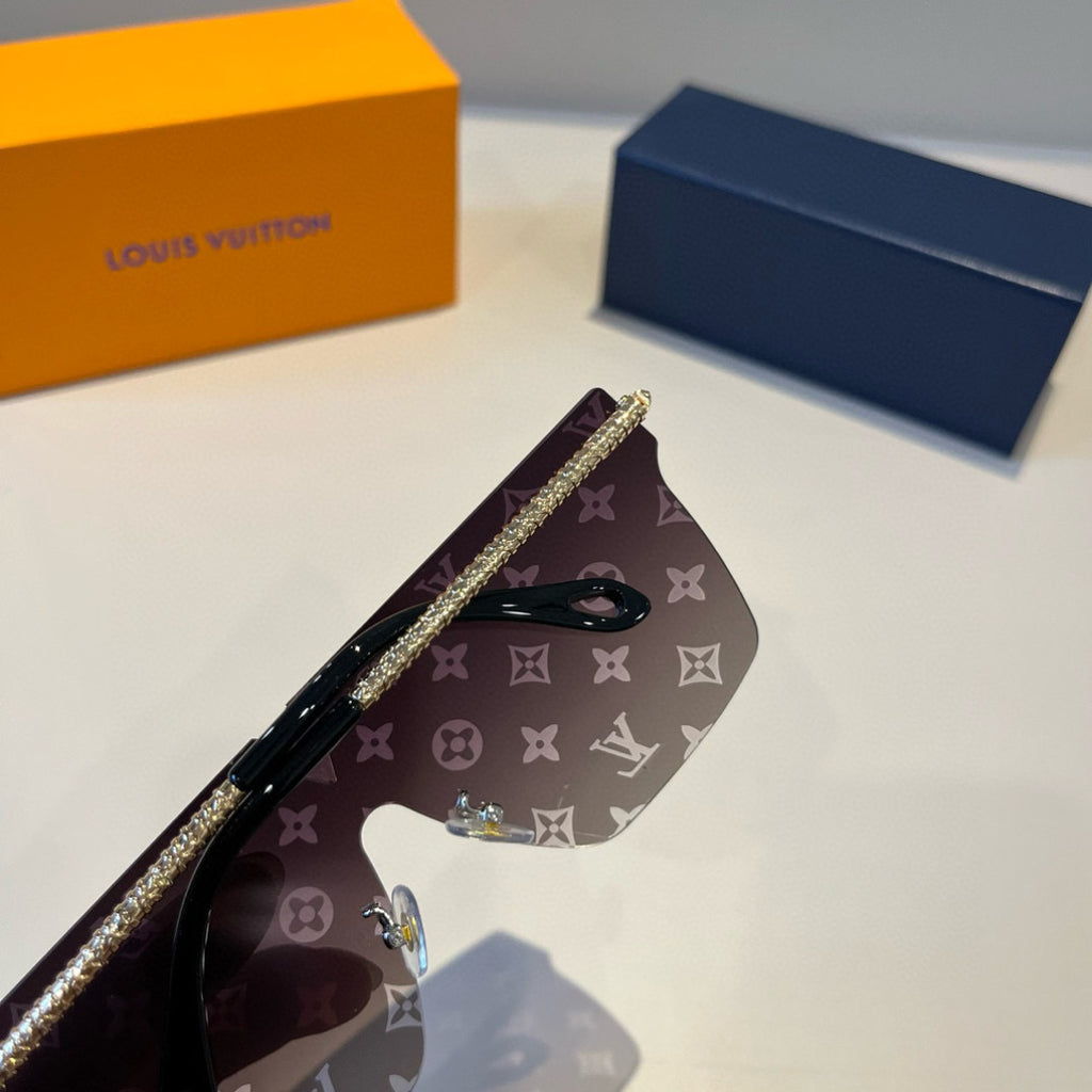 Louis Vuitton Metal Aviator Gray Lens Sunglasses for Men & Women - detail image 6