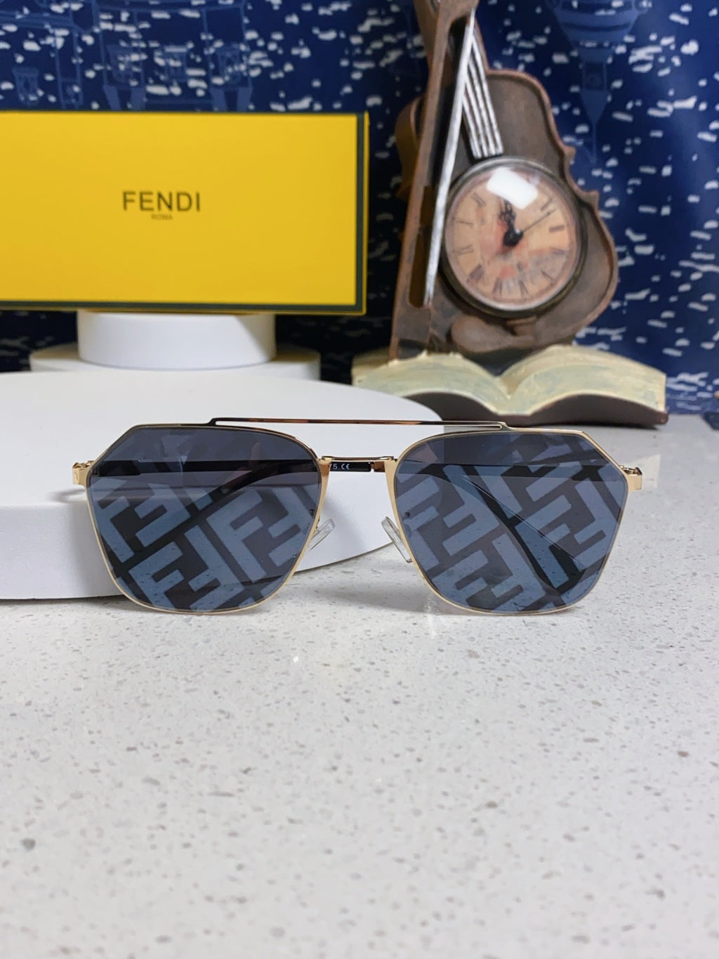 Fendi Fashion Blue Lens Sunglasses for Men & Women - 399279 - detail image 7