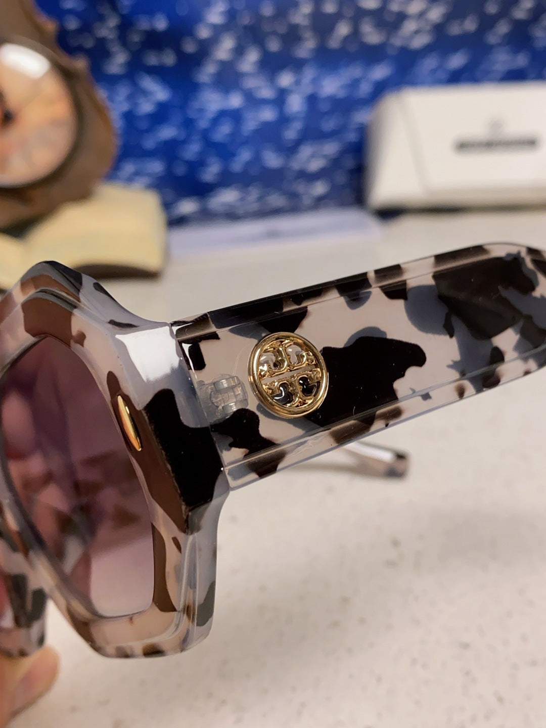 Burberry Fashion Gray Lens Sunglasses for Men & Women - 432462 - detail image 7