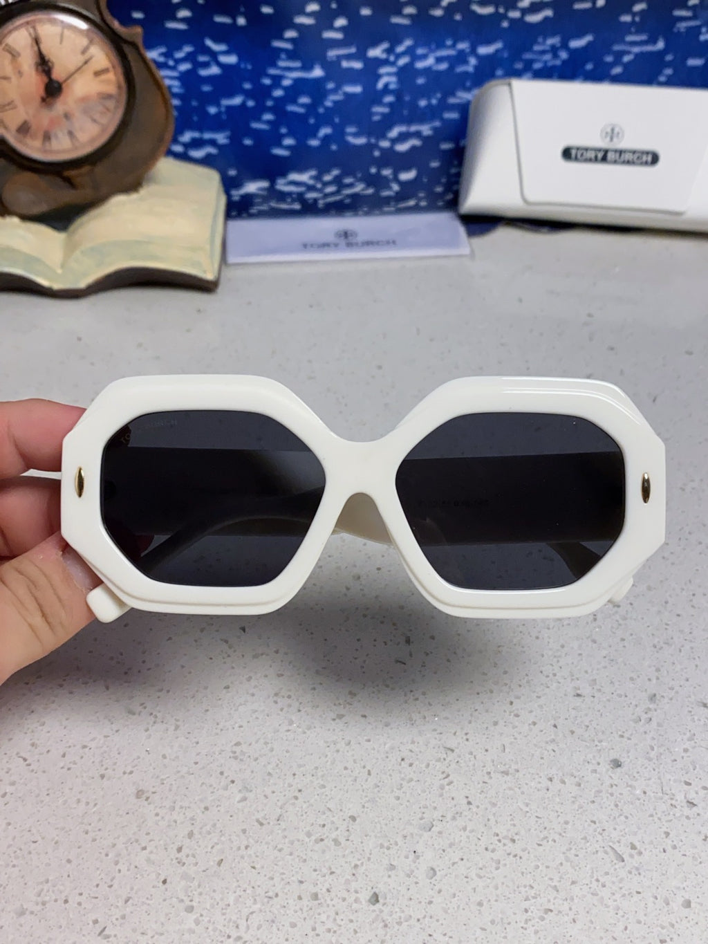 Burberry Fashion Silver Lens Sunglasses for Men & Women - 399128 - detail image 4
