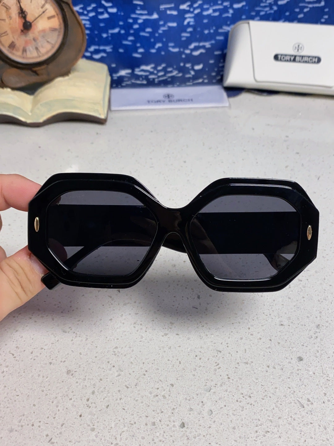 Burberry Fashion Black Lens Sunglasses for Men & Women - 432465 - detail image 4