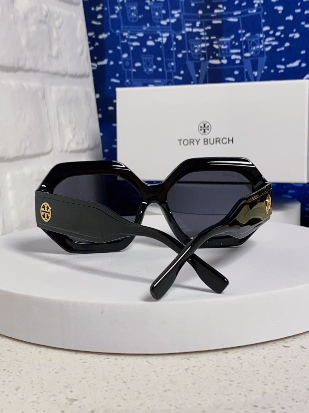 Burberry Fashion Black Lens Sunglasses for Men & Women - 432465 - detail image 3