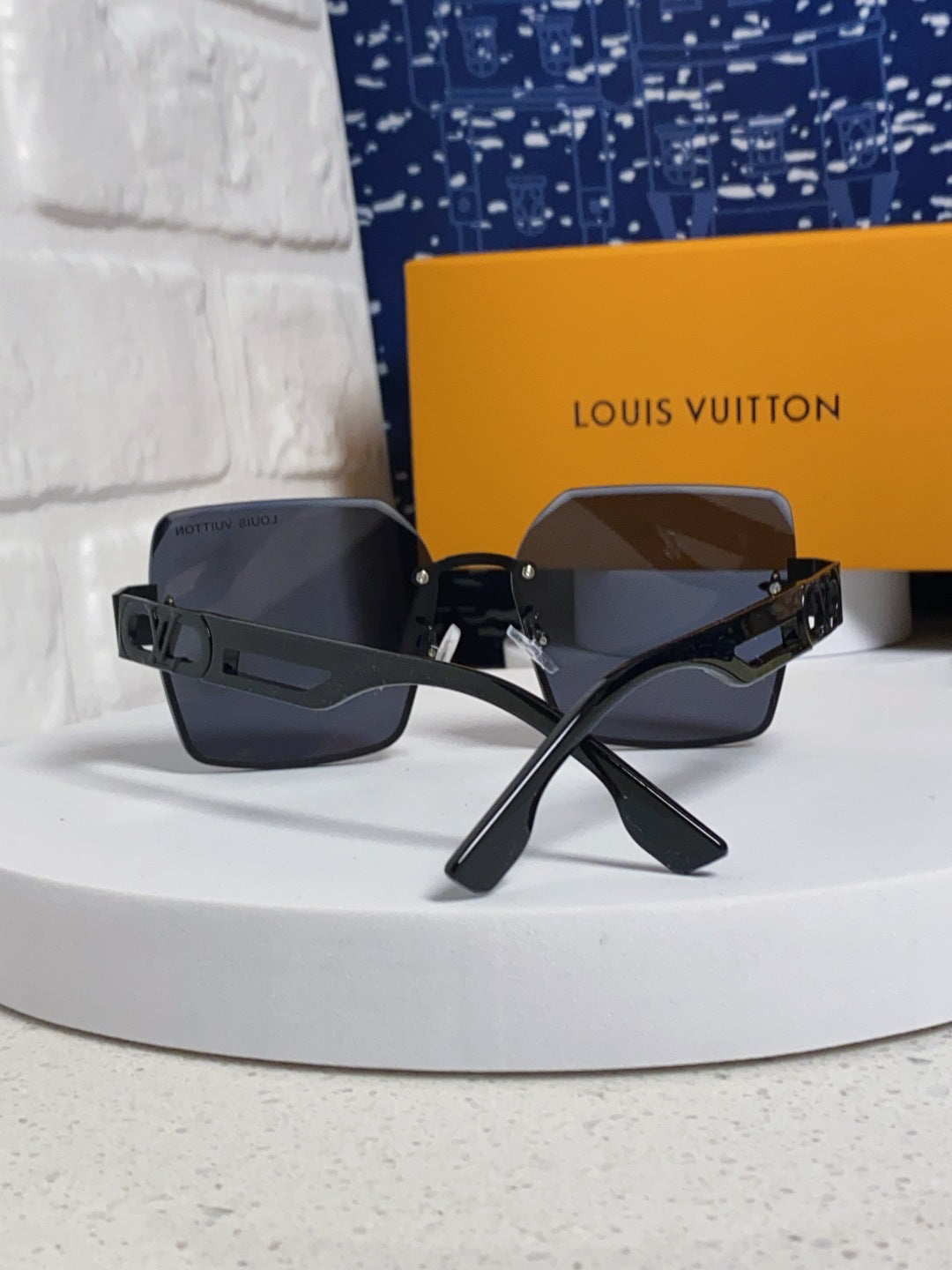 Louis Vuitton Metal Square Silver Lens Sunglasses for Men & Women - 448583 - detail image 3