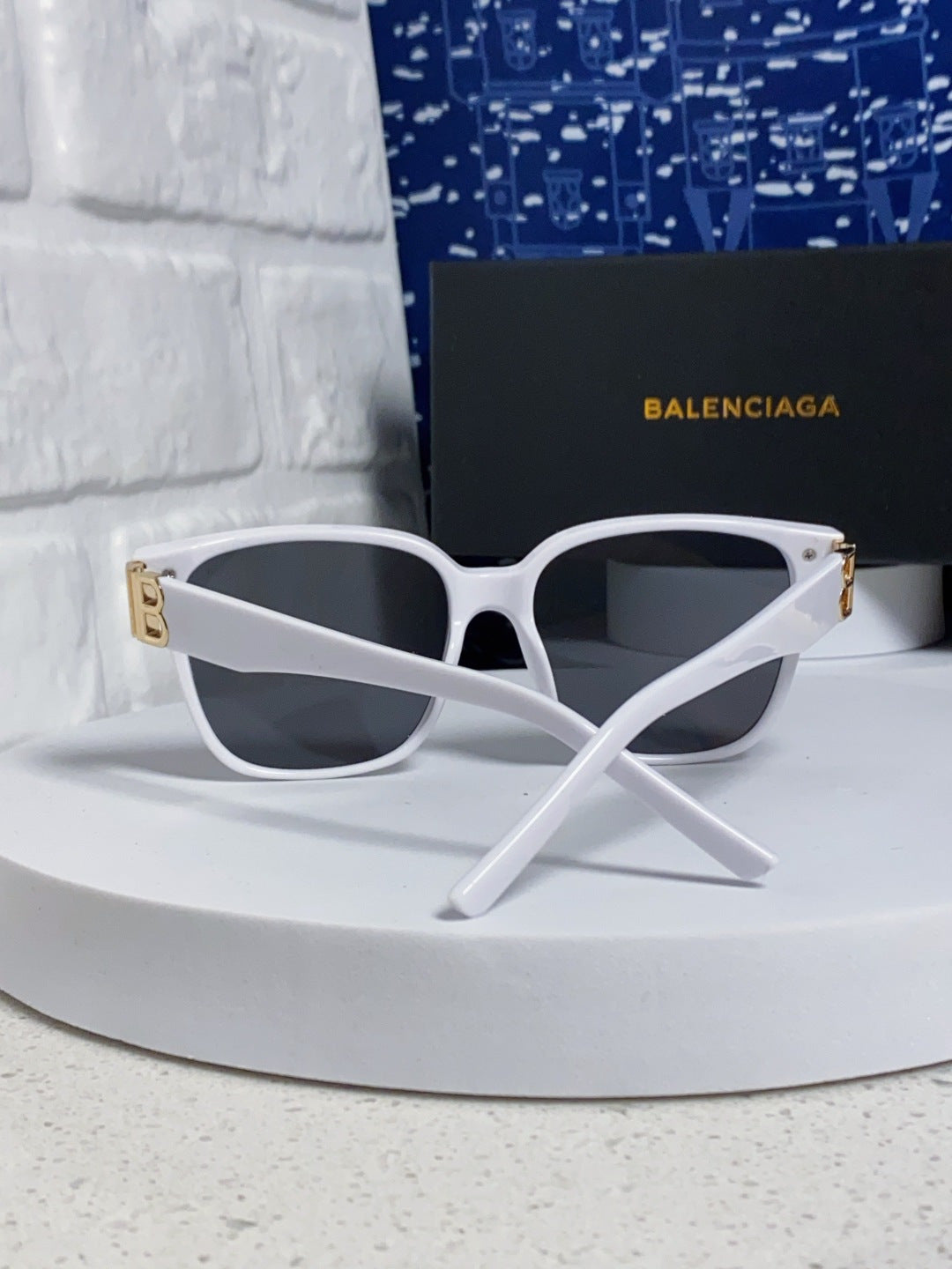 Balenciaga Folding Square Blue Lens Sunglasses for Men & Women - detail image 4