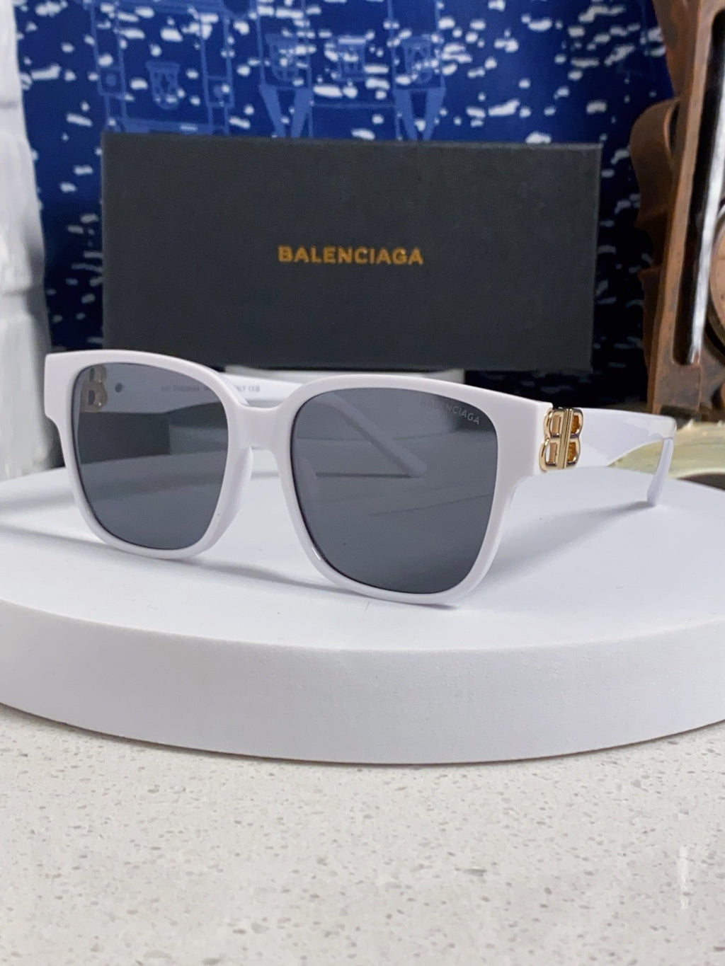 Balenciaga Folding Square Blue Lens Sunglasses for Men & Women - detail image 2