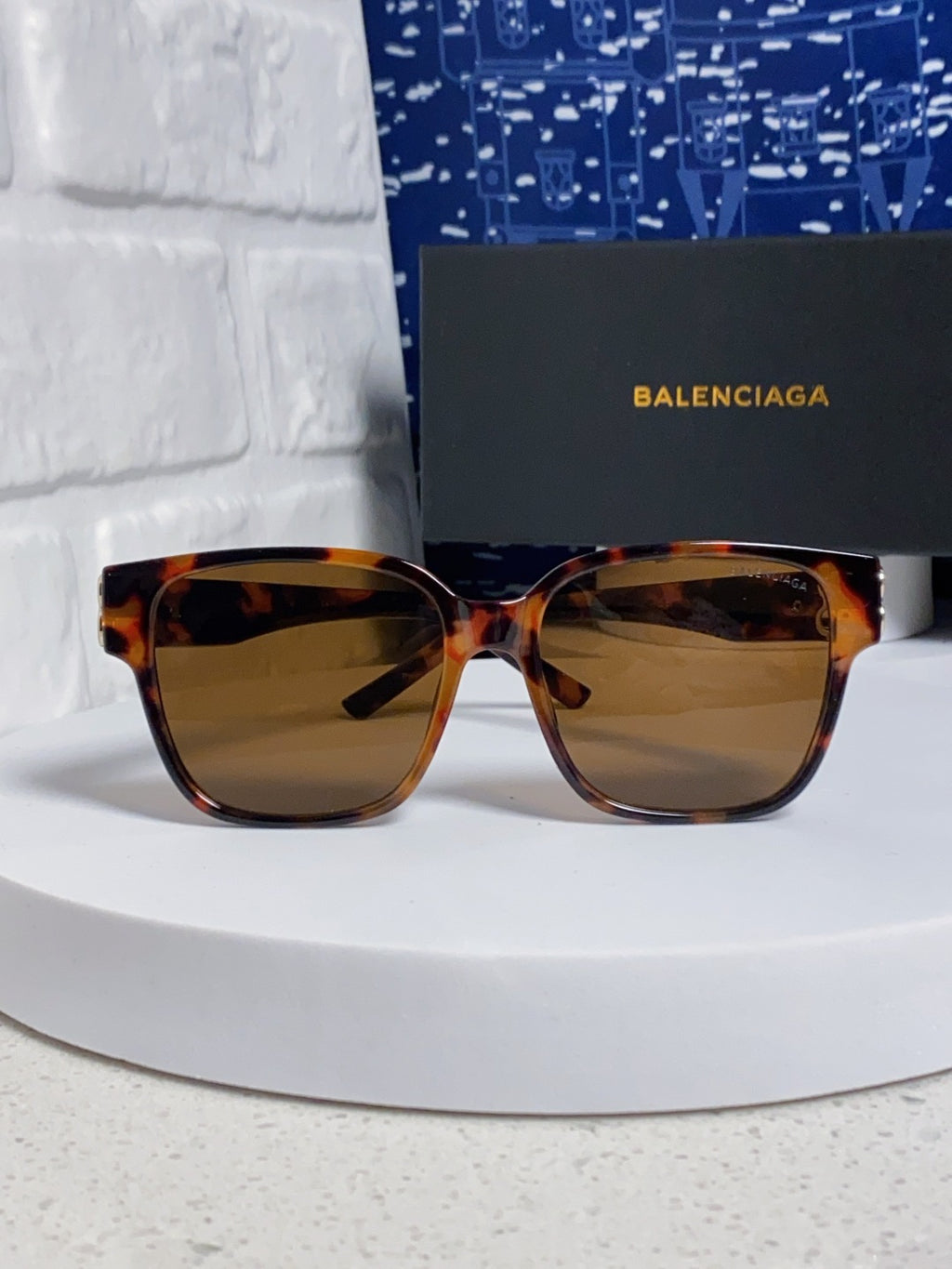 Balenciaga Folding Square Brown Lens Sunglasses for Men & Women - detail image 2