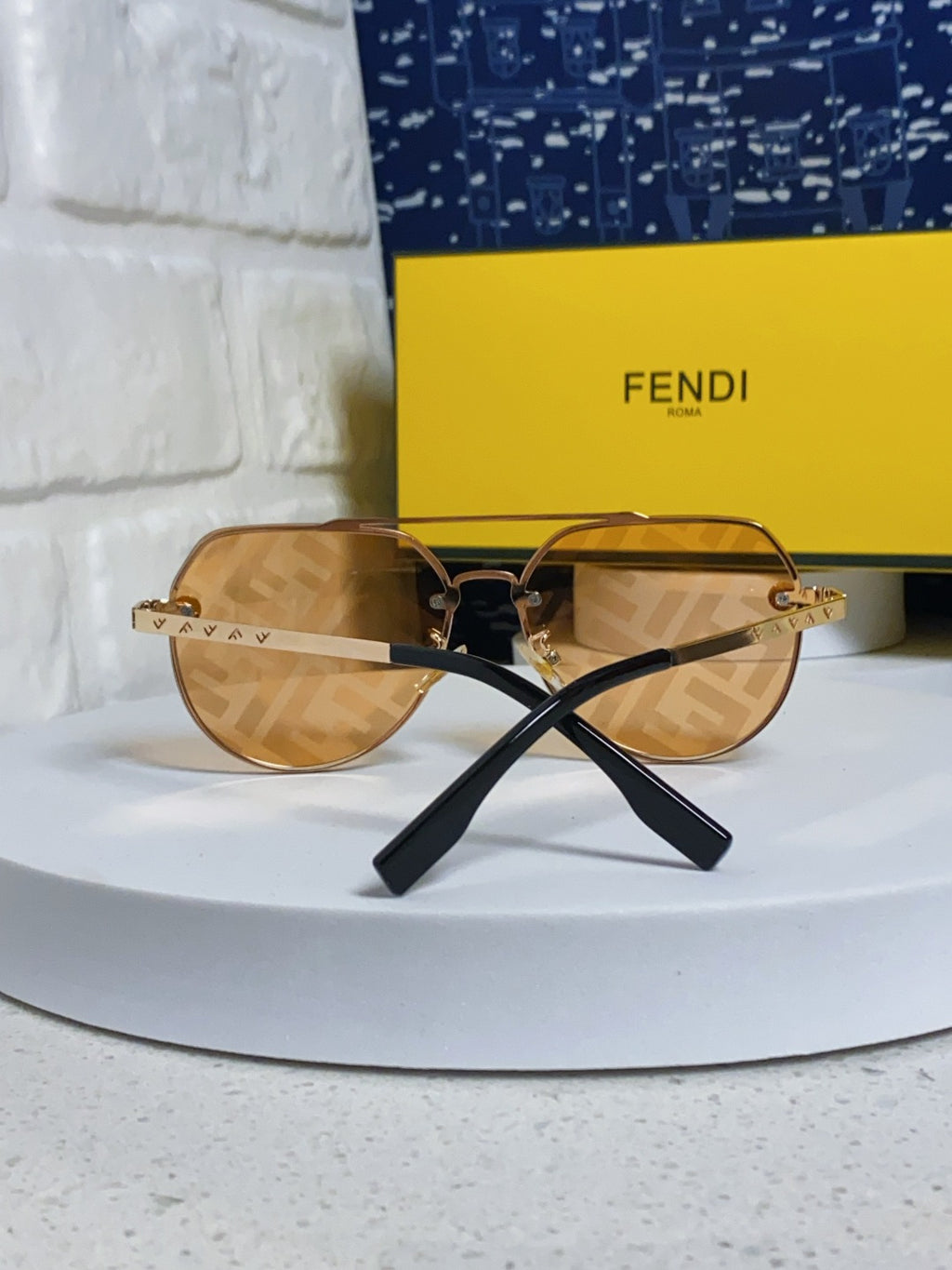 Fendi Lightweight Rimless Gold Lens Sunglasses for Men & Women - detail image 3