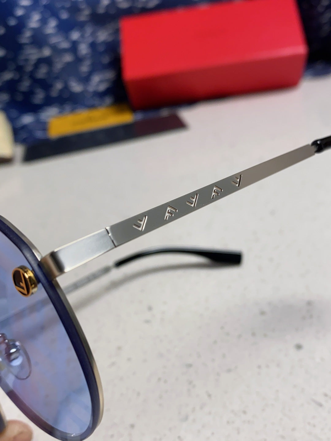 Fendi Lightweight Rimless Blue Lens Sunglasses for Men & Women - 449833 - detail image 7