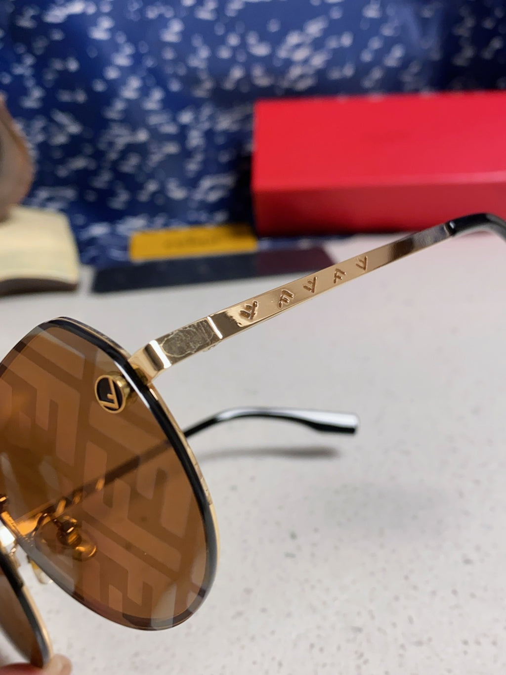 Fendi Lightweight Rimless Brown Lens Sunglasses for Men & Women - 449834 - detail image 7