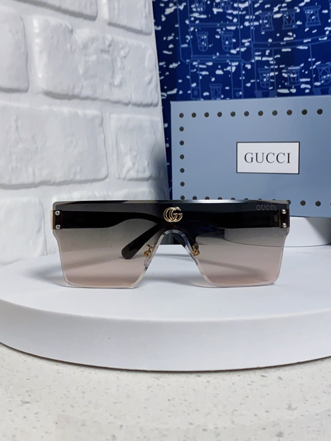 Gucci Square Silver Lens Sunglasses for Women - 464956 - detail image 2