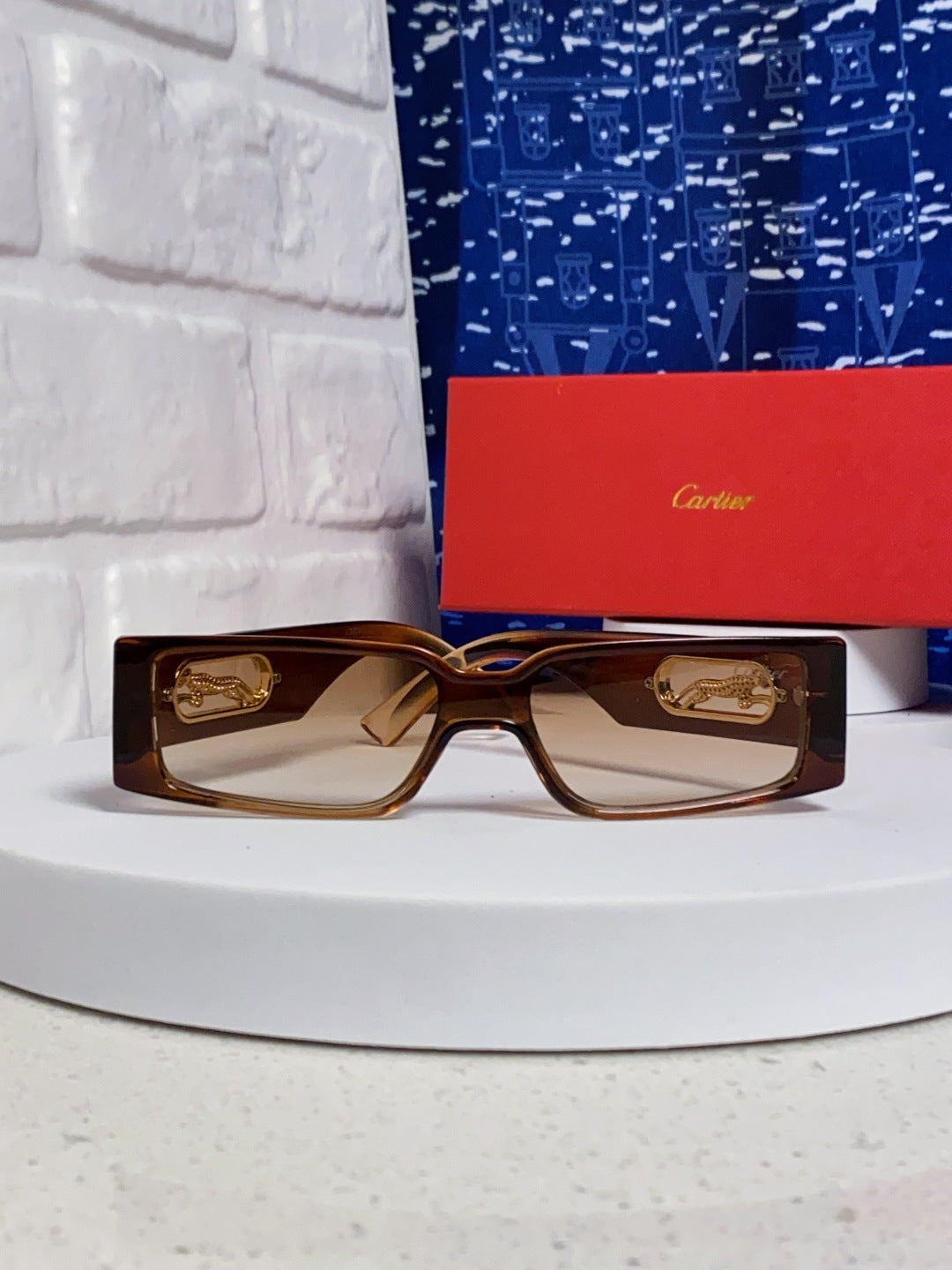 Cartier Fashion Brown Lens Sunglasses for Women - 465783 - detail image 2