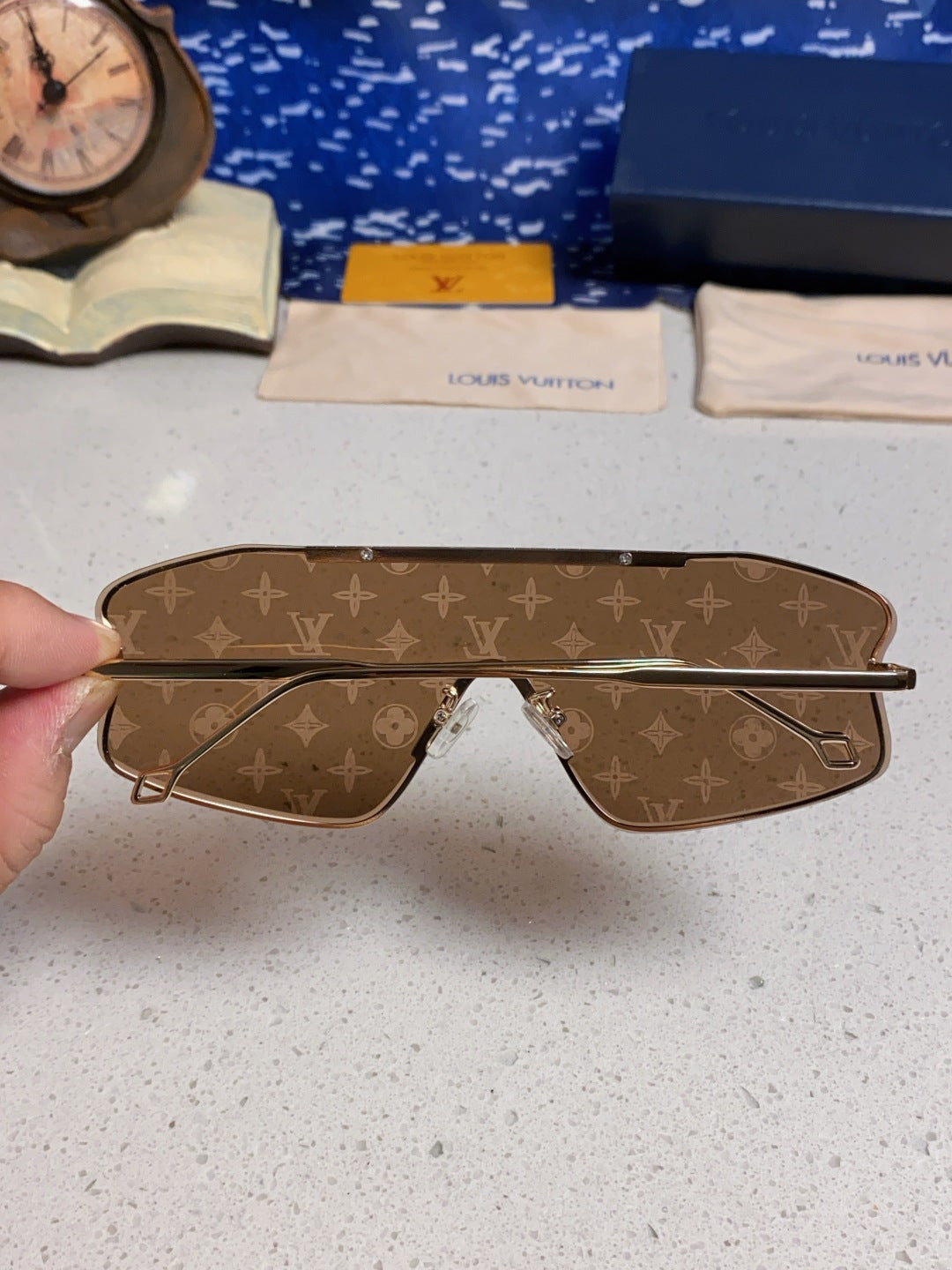 Louis Vuitton Lightweight Rimless Brown Lens Sunglasses for Men & Women - detail image 5