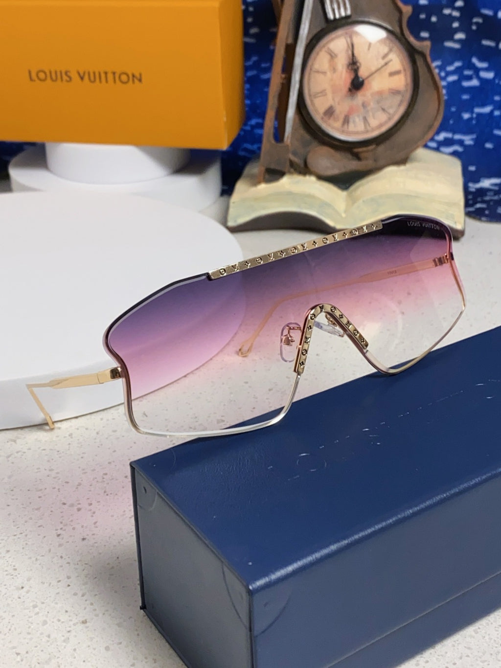 Louis Vuitton Lightweight Rimless Purple Lens Sunglasses for Men & Women - detail image 10