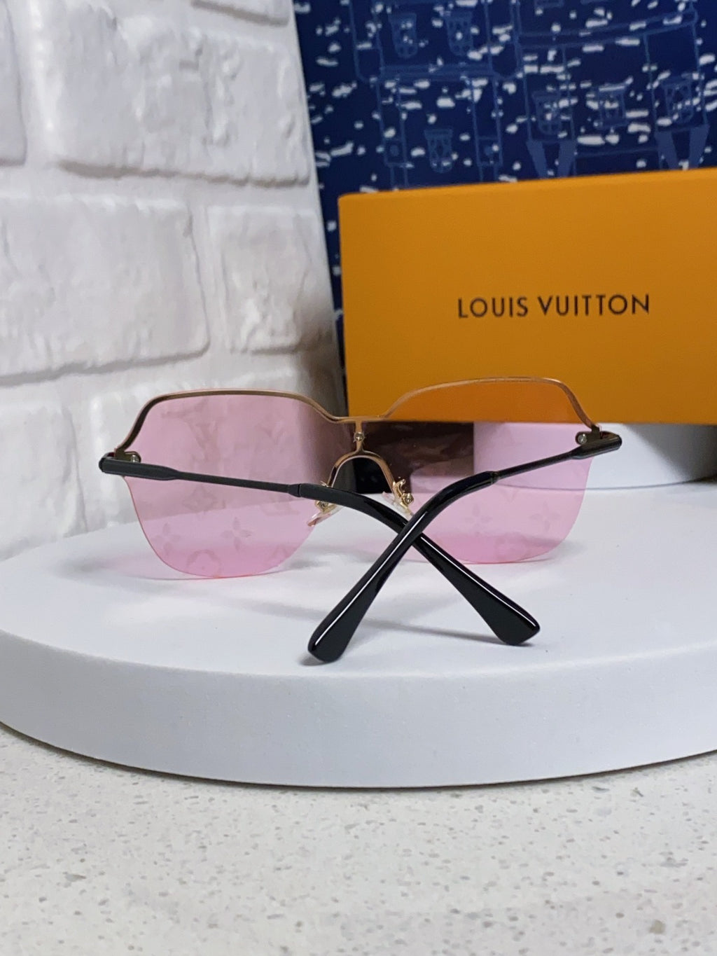 Louis Vuitton Lightweight Rimless Silver Lens Sunglasses for Women - 464643 - detail image 2