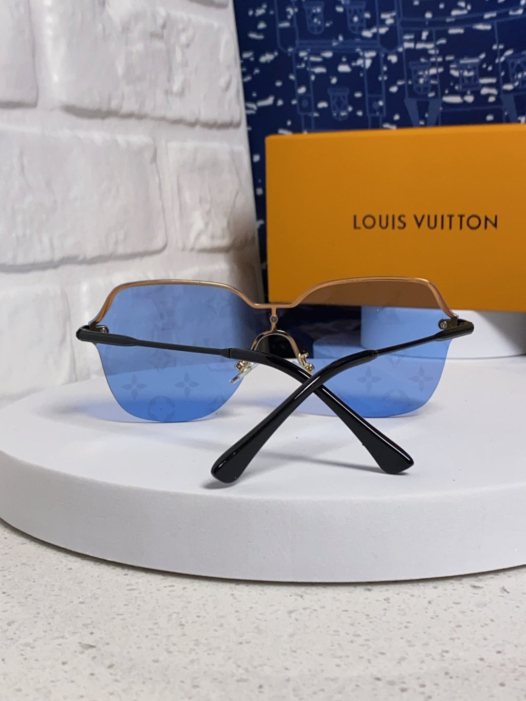 Louis Vuitton Lightweight Rimless Blue Lens Sunglasses for Women - 464645 - detail image 3