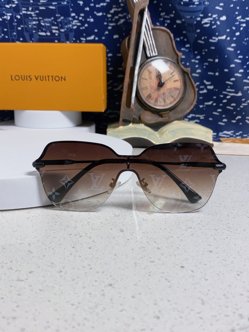 Louis Vuitton Lightweight Rimless Silver Lens Sunglasses for Women - detail image 7