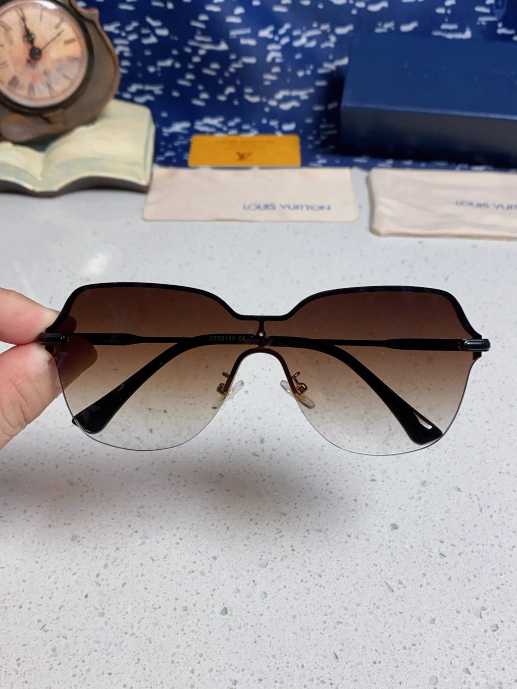 Louis Vuitton Lightweight Rimless Silver Lens Sunglasses for Women - detail image 4