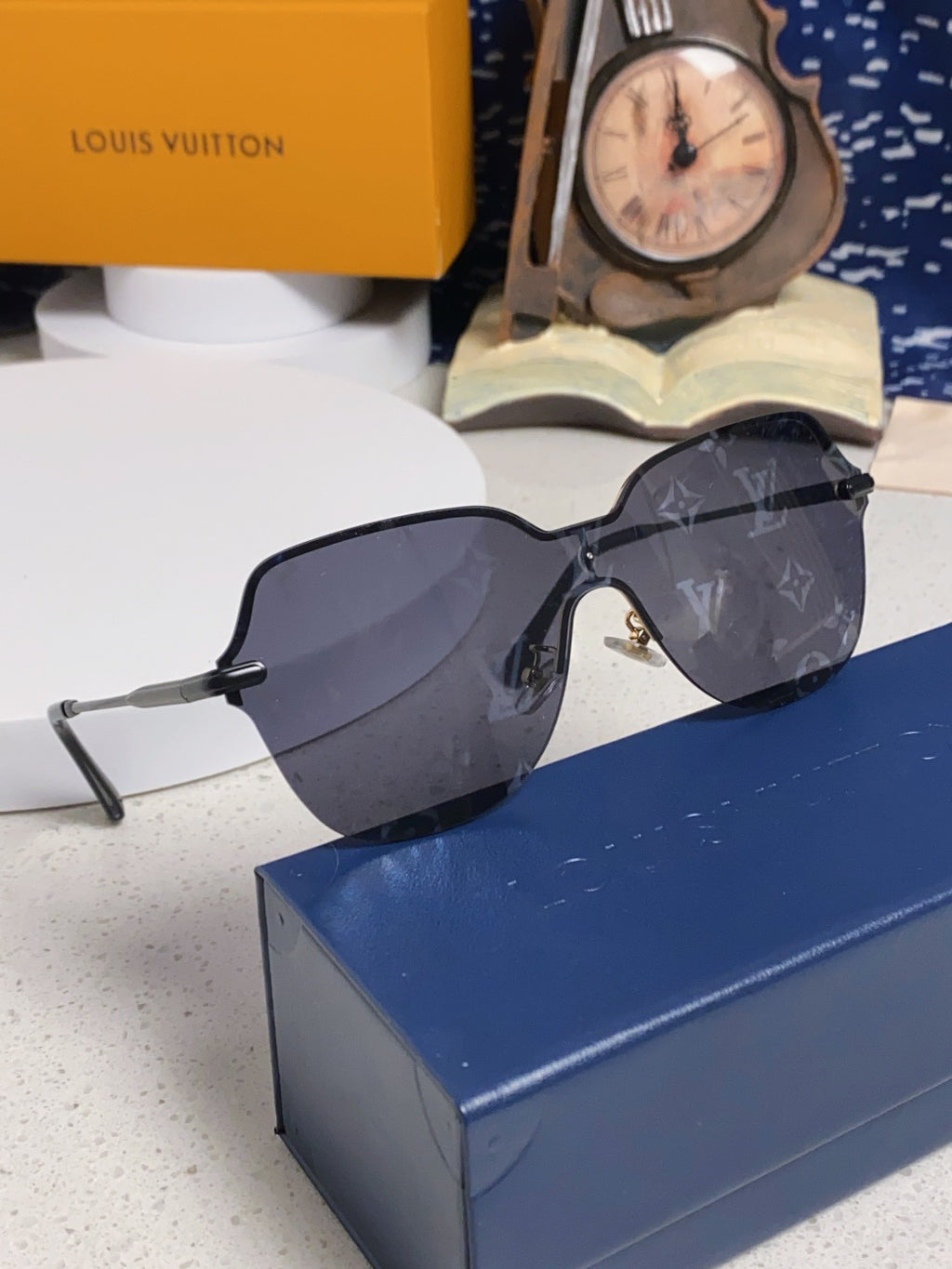 Louis Vuitton Lightweight Rimless Blue Lens Sunglasses for Women - detail image 8