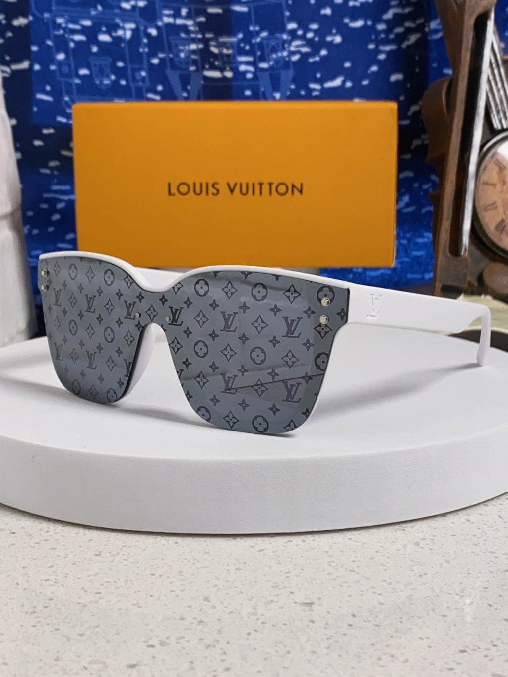 Louis Vuitton Square Gray Lens Sunglasses for Men & Women - 493058