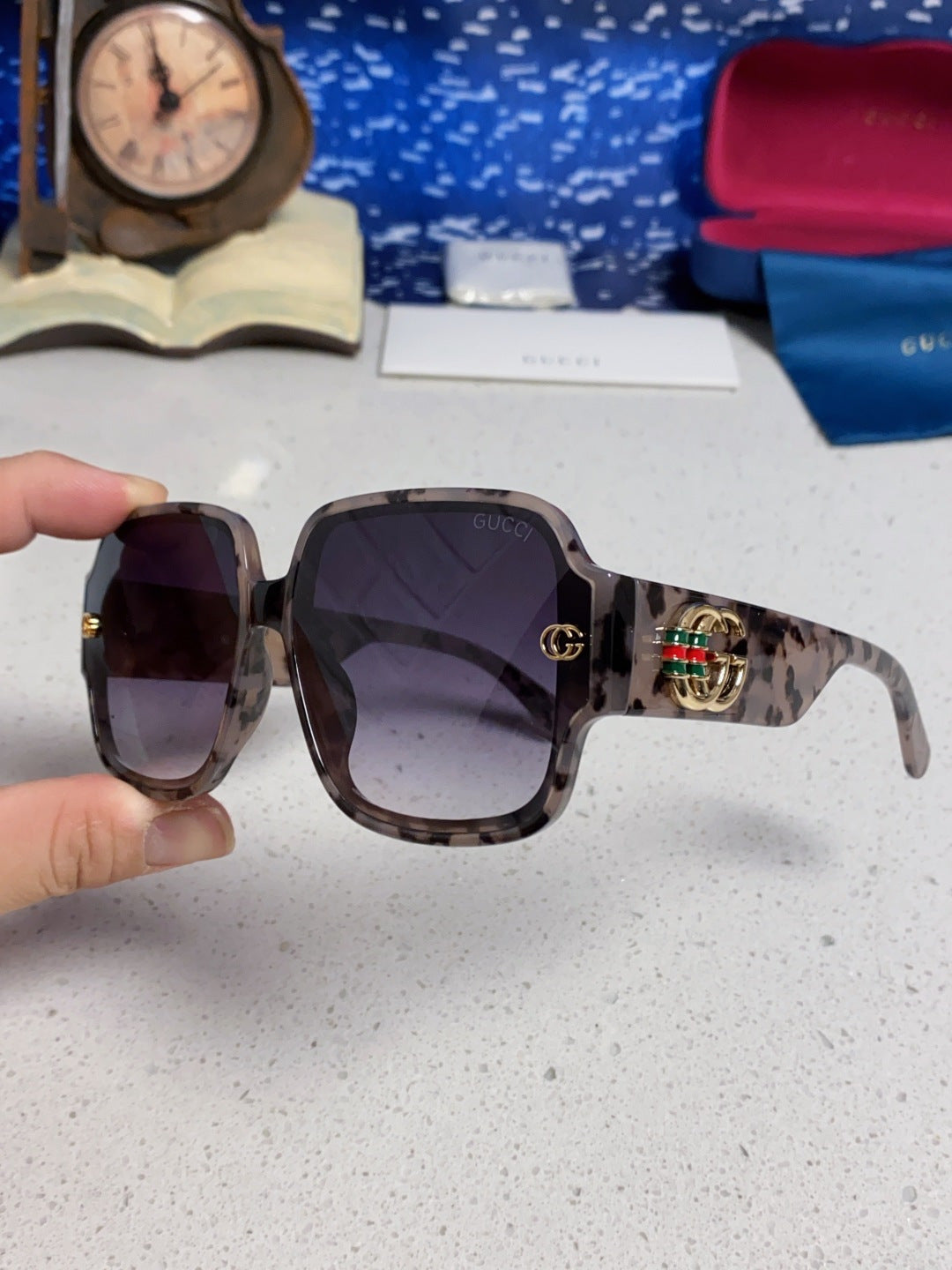Gucci Fashion Silver Lens Sunglasses for Men & Women - 493349 - detail image 6