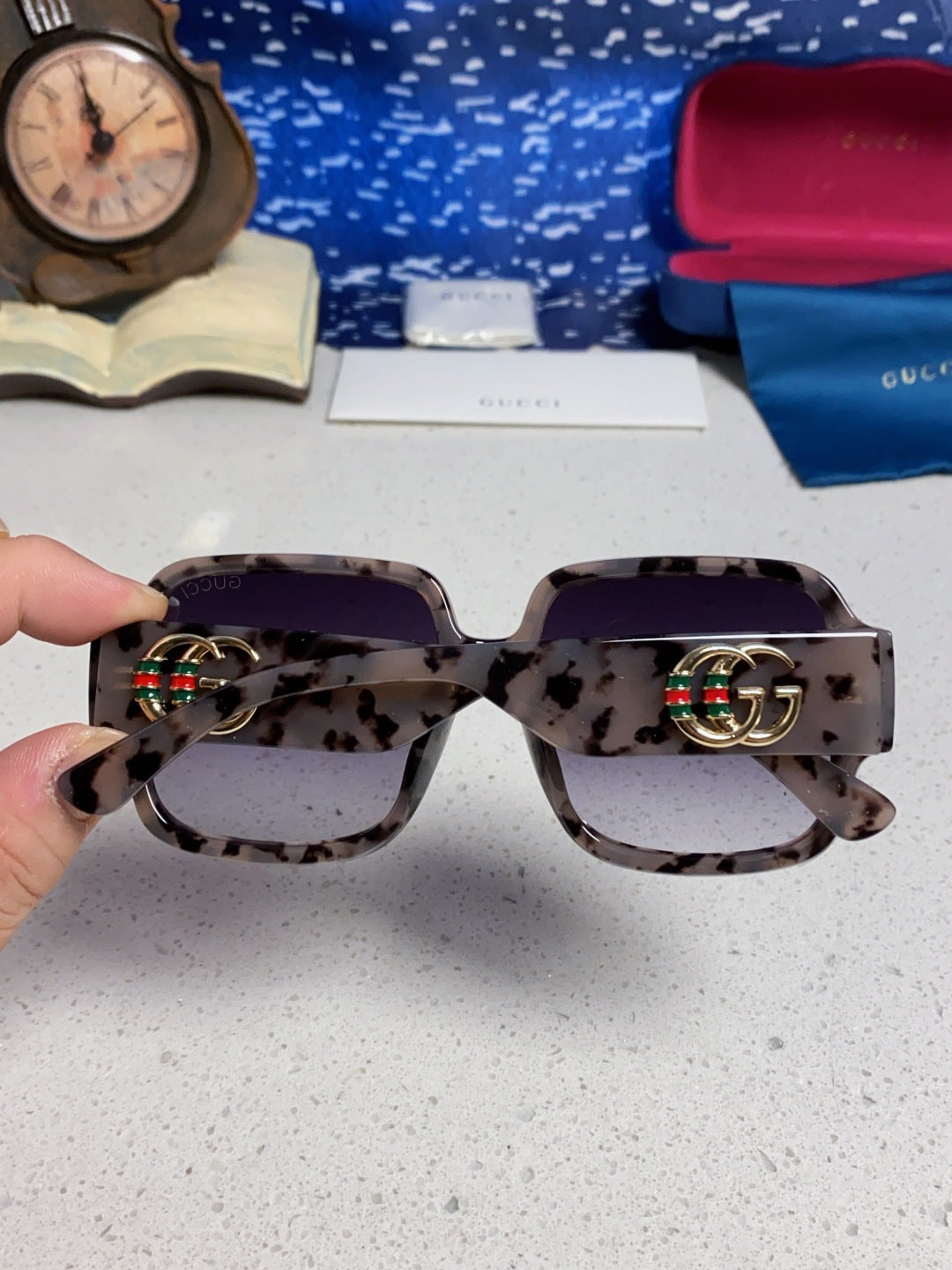 Gucci Fashion Silver Lens Sunglasses for Men & Women - 493349 - detail image 5
