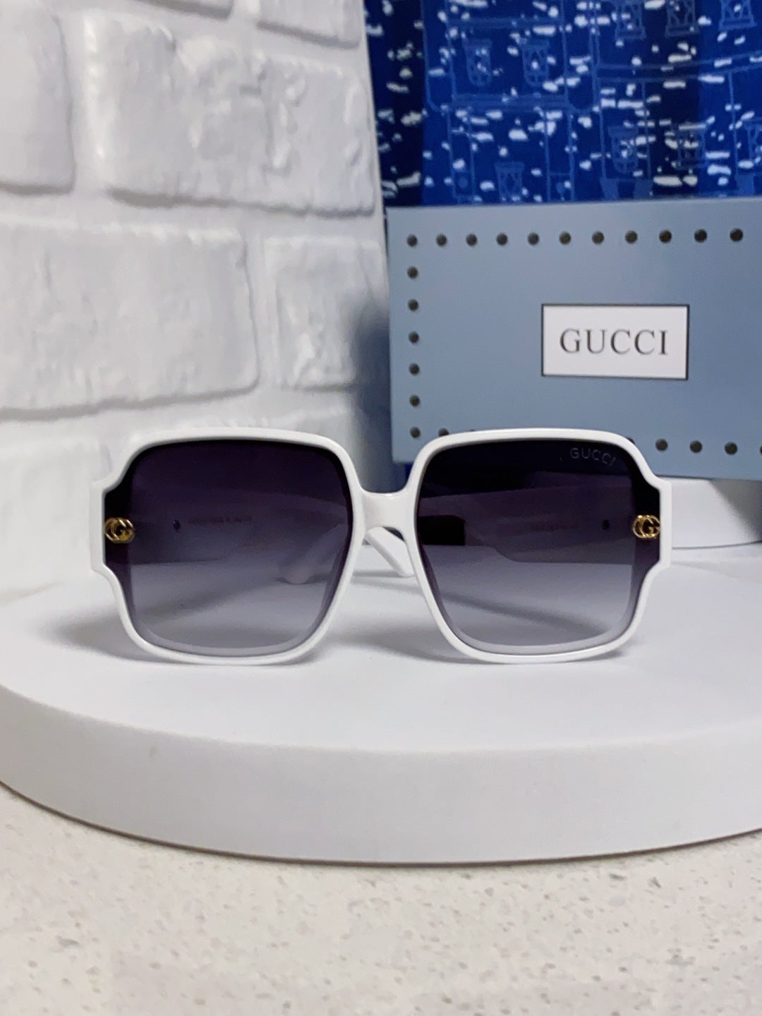 Gucci Fashion Silver Lens Sunglasses for Men & Women - 493351 - detail image 2