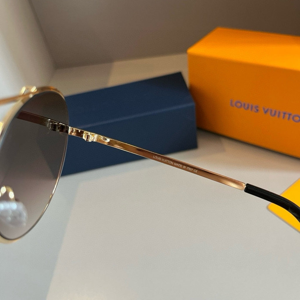 Louis Vuitton Round Red Lens Sunglasses for Men & Women - detail image 8
