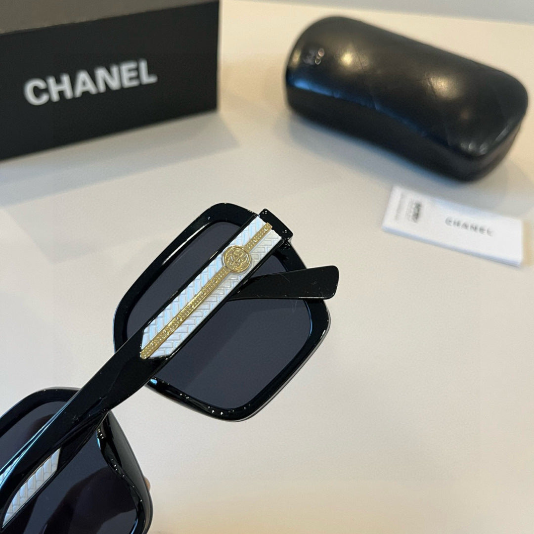 Chanel Fashion Black Lens Sunglasses for Men & Women - 431562 - detail image 8