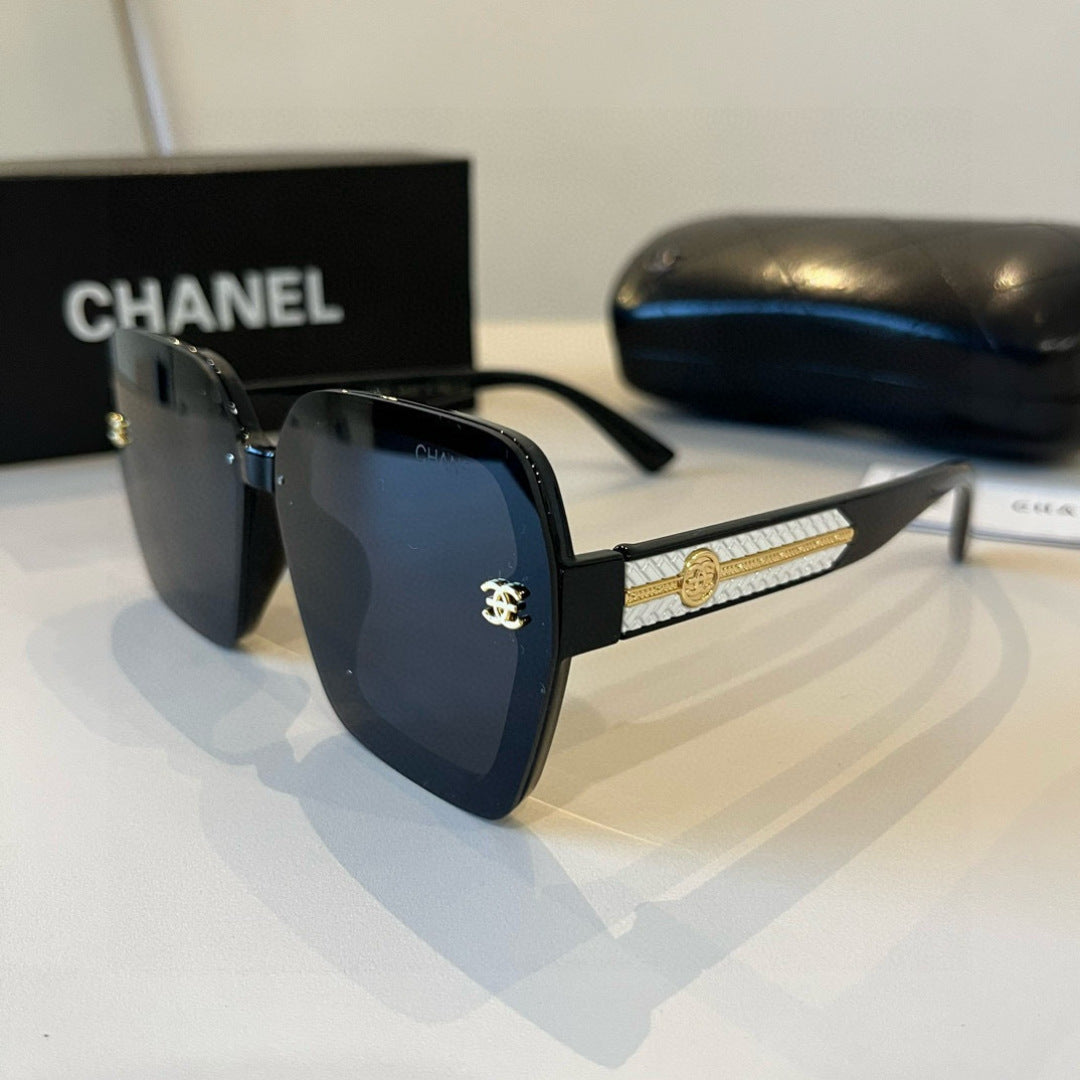 Chanel Fashion Black Lens Sunglasses for Men & Women - 431562 - detail image 3