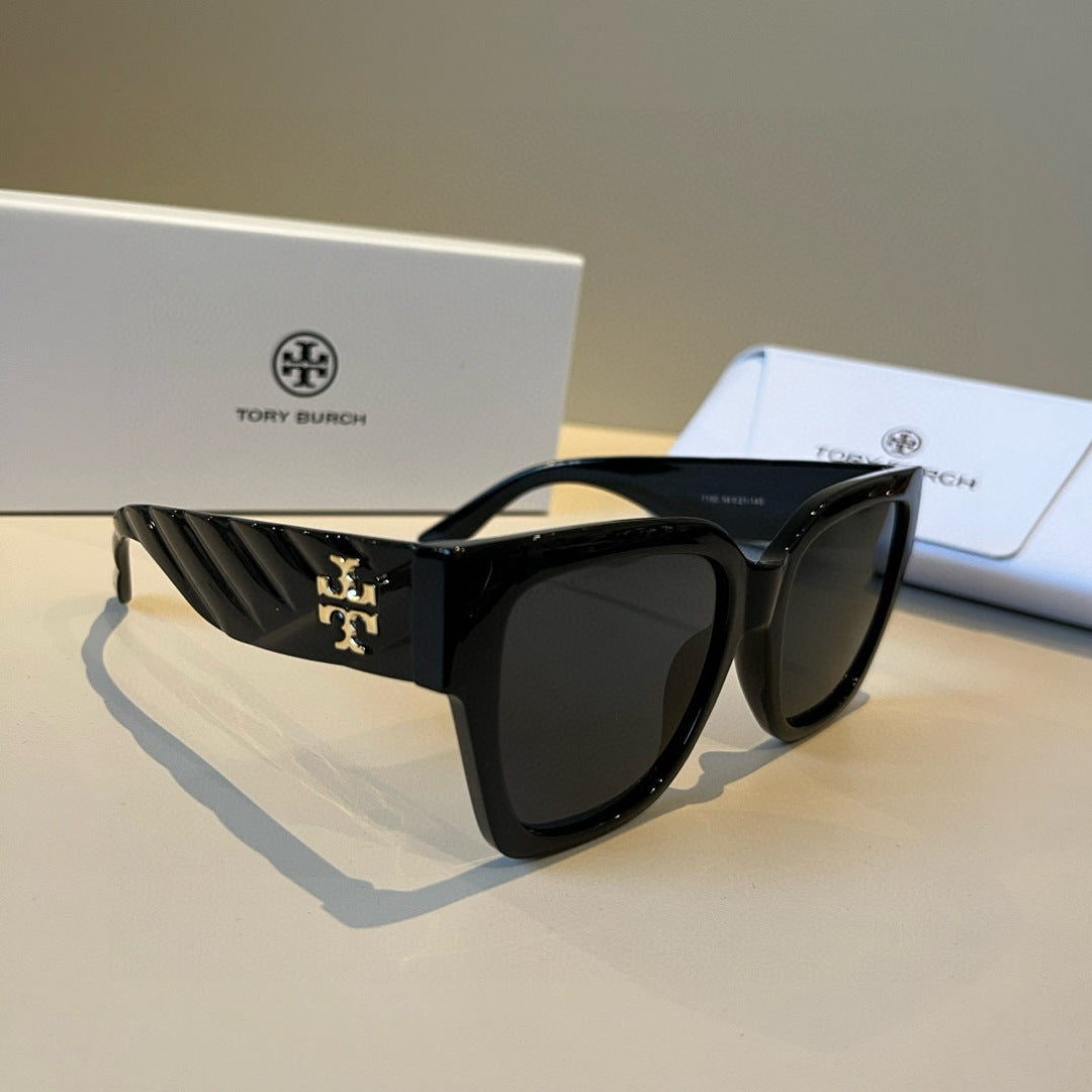 Burberry Fashion Black Lens Sunglasses for Men & Women - 466003